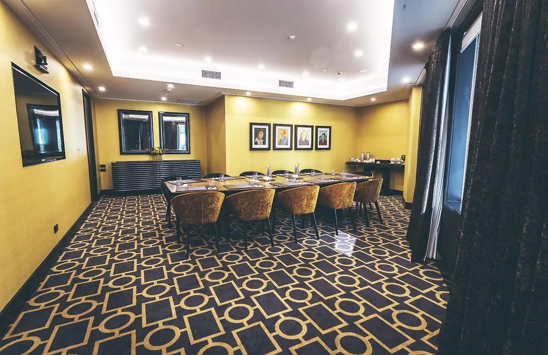 Bolton Hotel-1