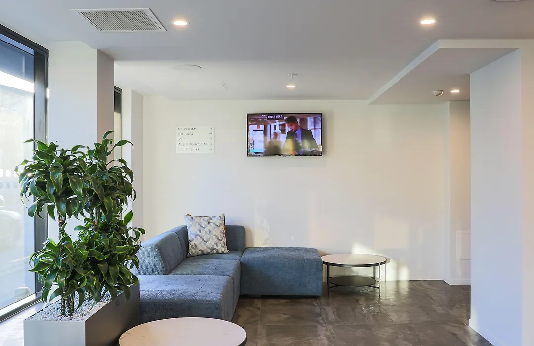 Ramada By Wyndham Wellington Taranaki Street-1